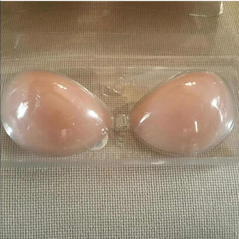 NuBra Silicone strapless sticky bra - Nu Bra